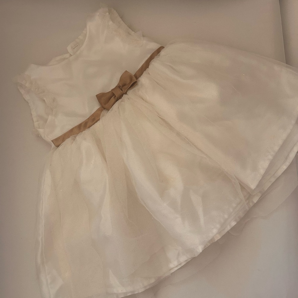 Elegant White Dress with Tan Bow